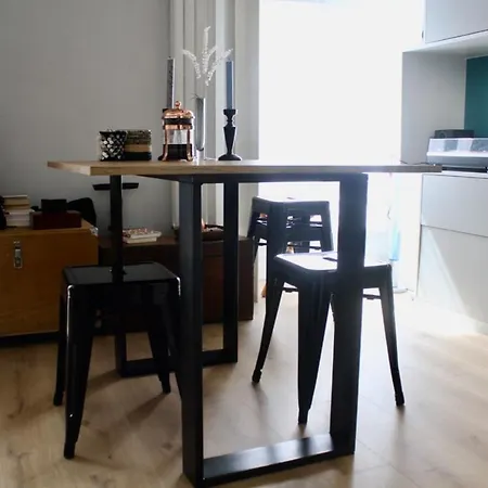 Design Apt Near Batignolles * Paris