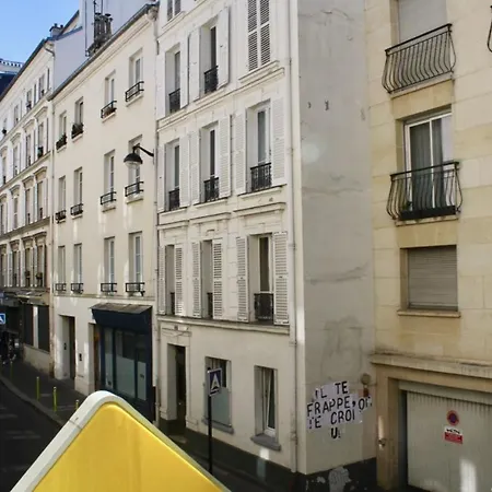 Design Apt Near Batignolles * Paris